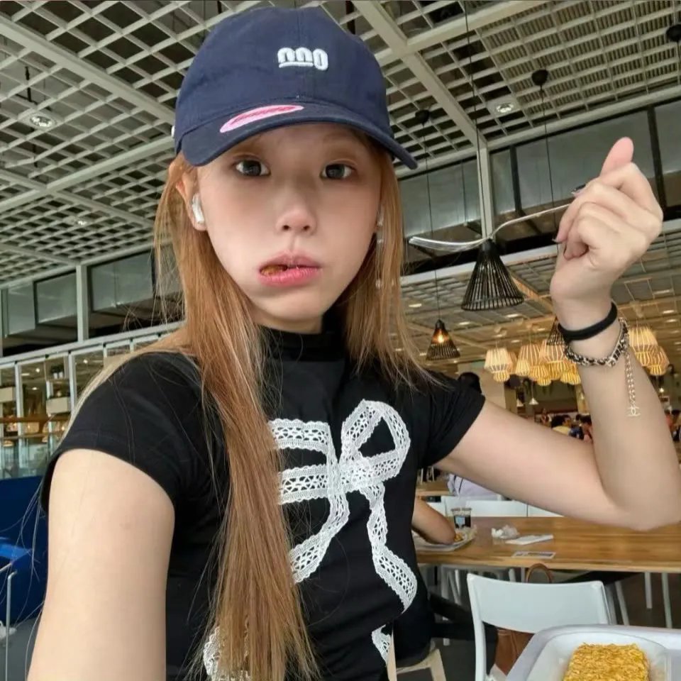 狱友们